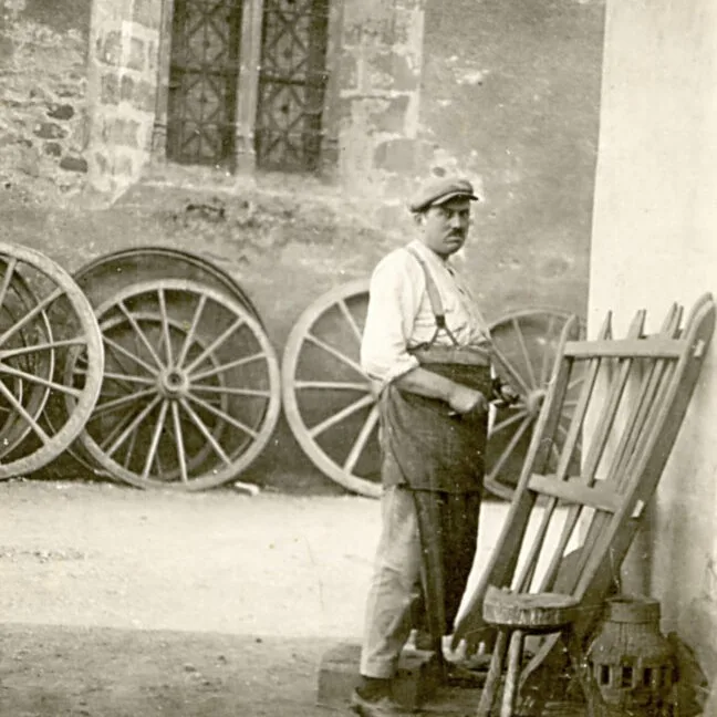 Carrossier Constructeur Puivif à Angoisse